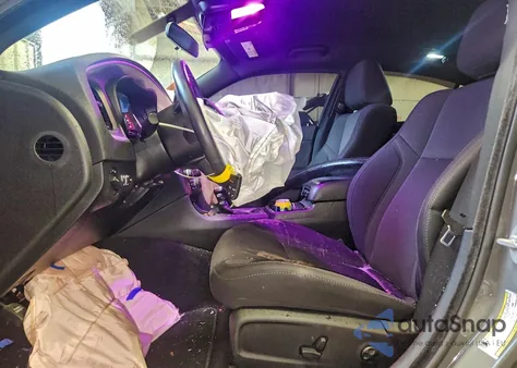 2019 Dodge Charger Sxt z USA, uszkodzony, nr VIN 2C3CDXBG2KH572730